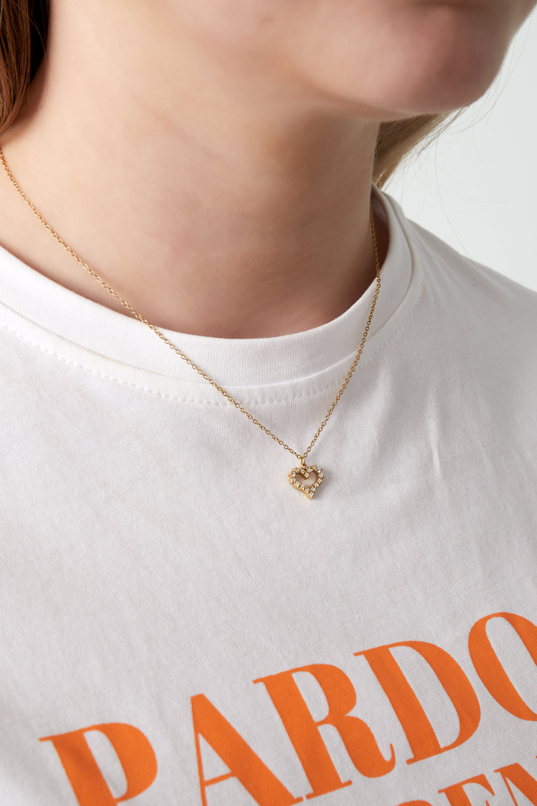 Collar de corazón con diamantes de imitación